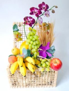 Frutas e Orquídea